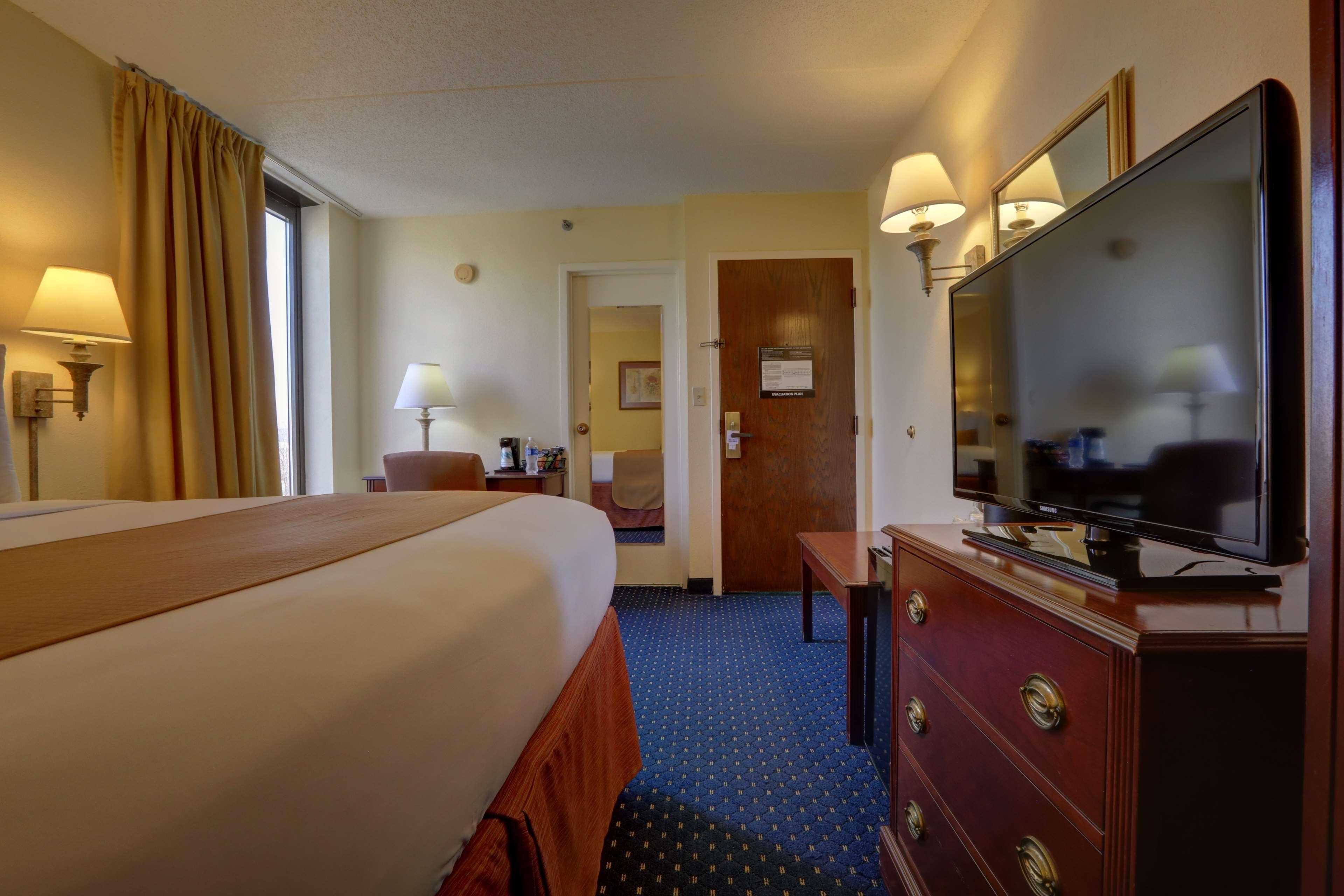 Best Western Plus North Odessa Inn&Suites Extérieur photo