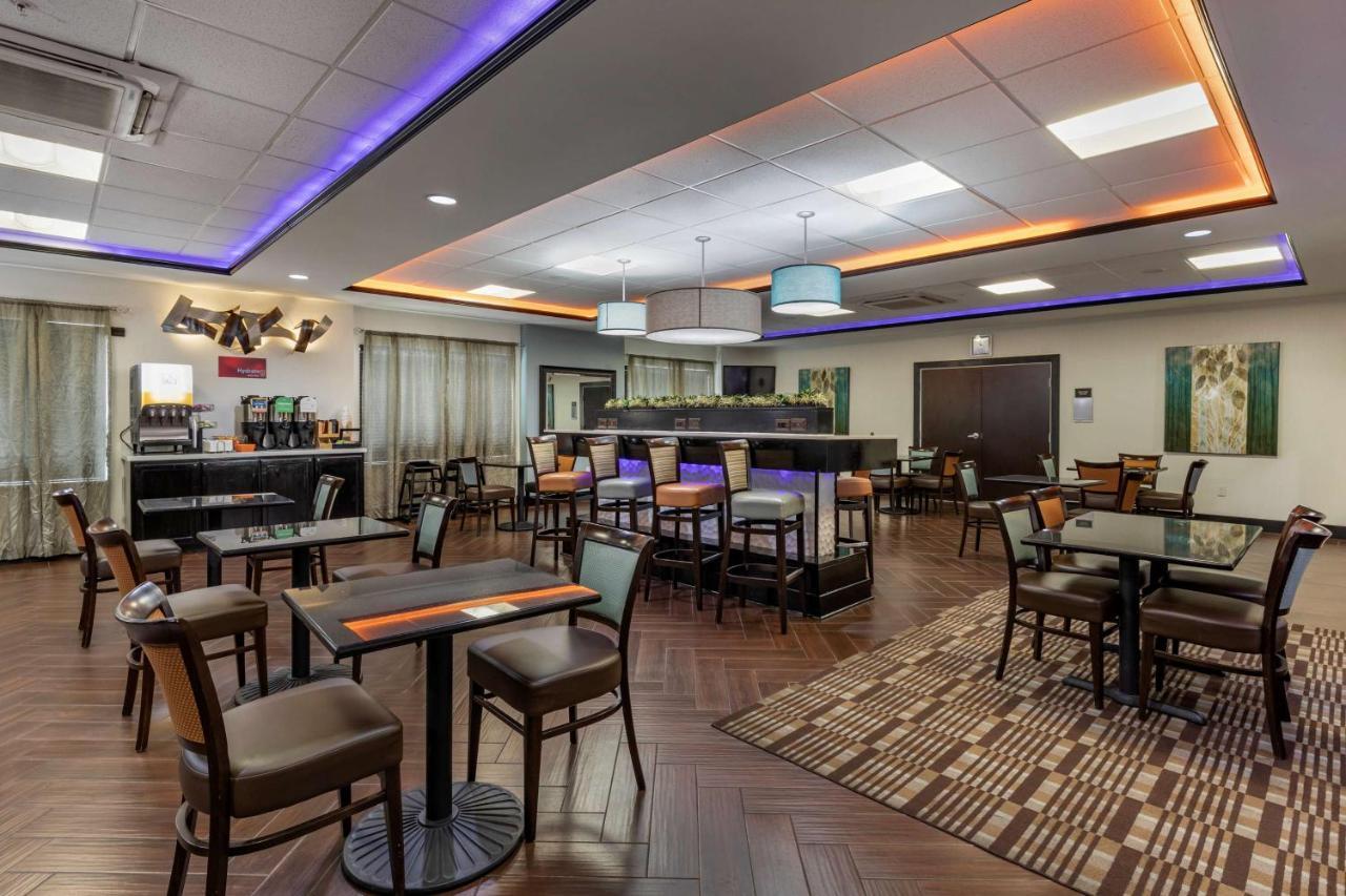Best Western Plus North Odessa Inn&Suites Extérieur photo